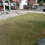 Dr Nims Guesthouse 4 Bedrooms Bungalow